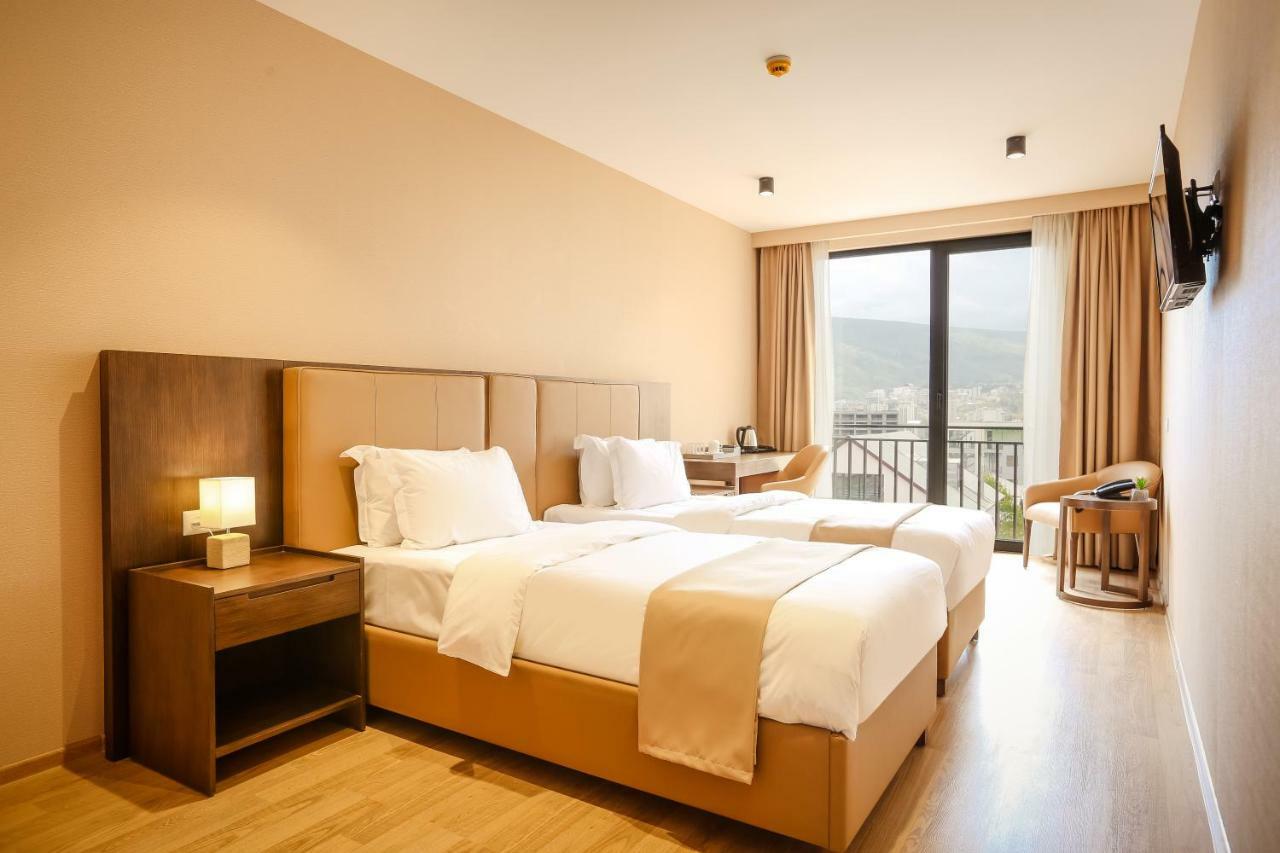 Elisi By Gtm Hotel Tbilisi Eksteriør billede